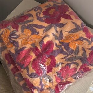 Old Navy packable beach towel new in package with Purple & Orange Floral Design